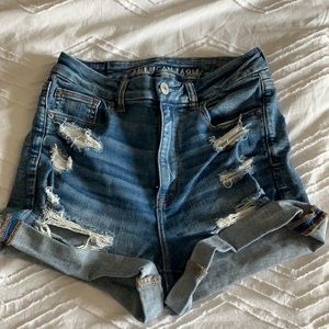 American Eagle Curvy High-Rise Shortie